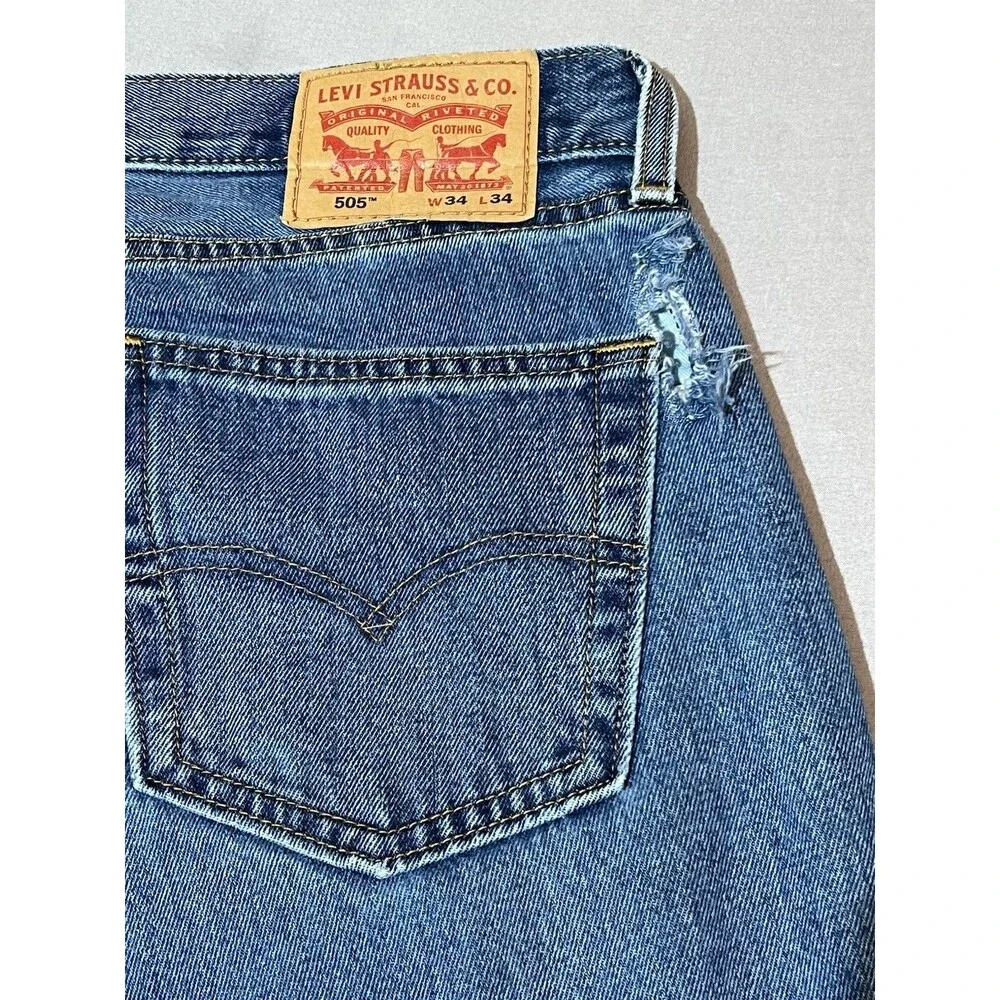 Levis 505 Jeans Mens 34x34 Blue Straight Leg Regular Fit Medium Wash